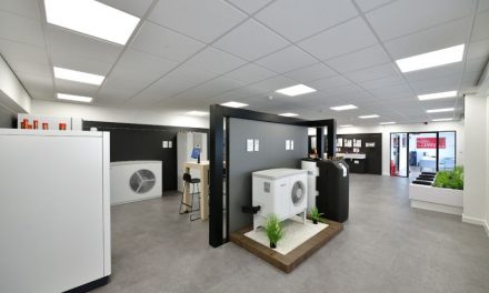 Hundreds flock to STIEBEL ELTRON’s training following investment in new facility